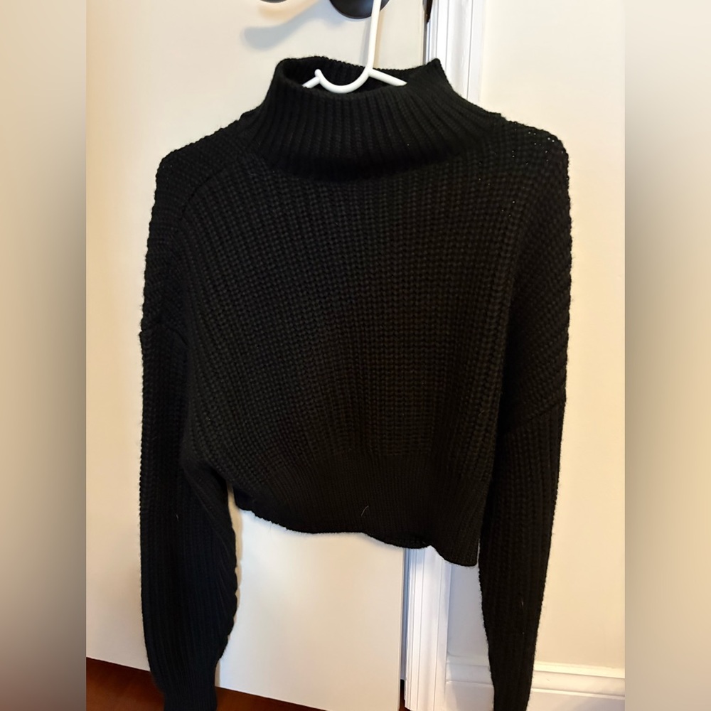 Lover and friends extra thick sweater Fr revolve. Worn only once.